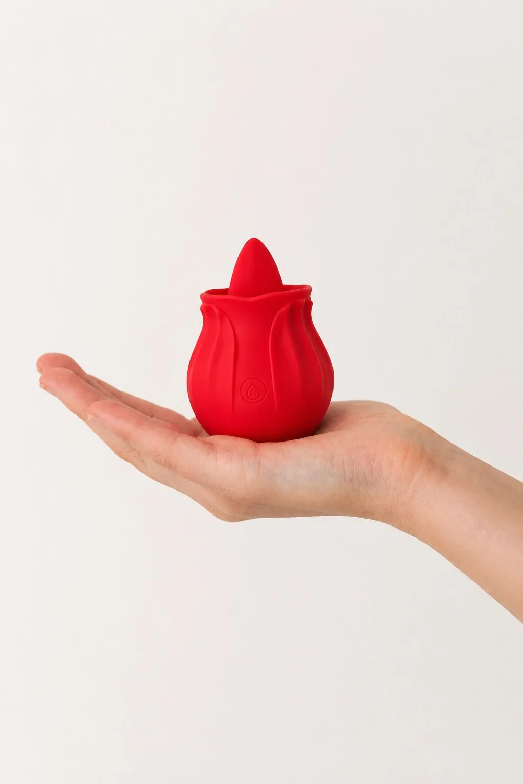 Rose Licking vs Suction Vibrators: Which Is Right?